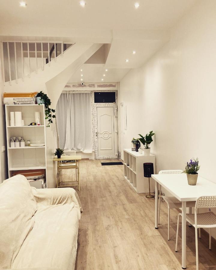 Benny'S Rooms Brussels City Centre Buitenkant foto