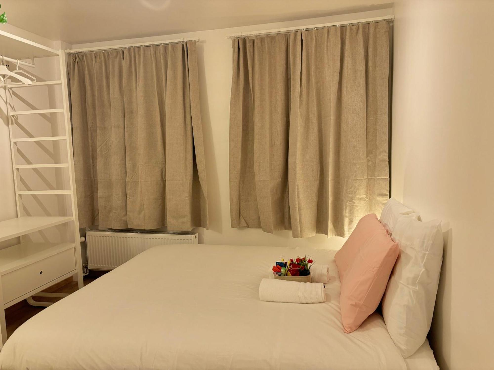 Benny'S Rooms Brussels City Centre Buitenkant foto