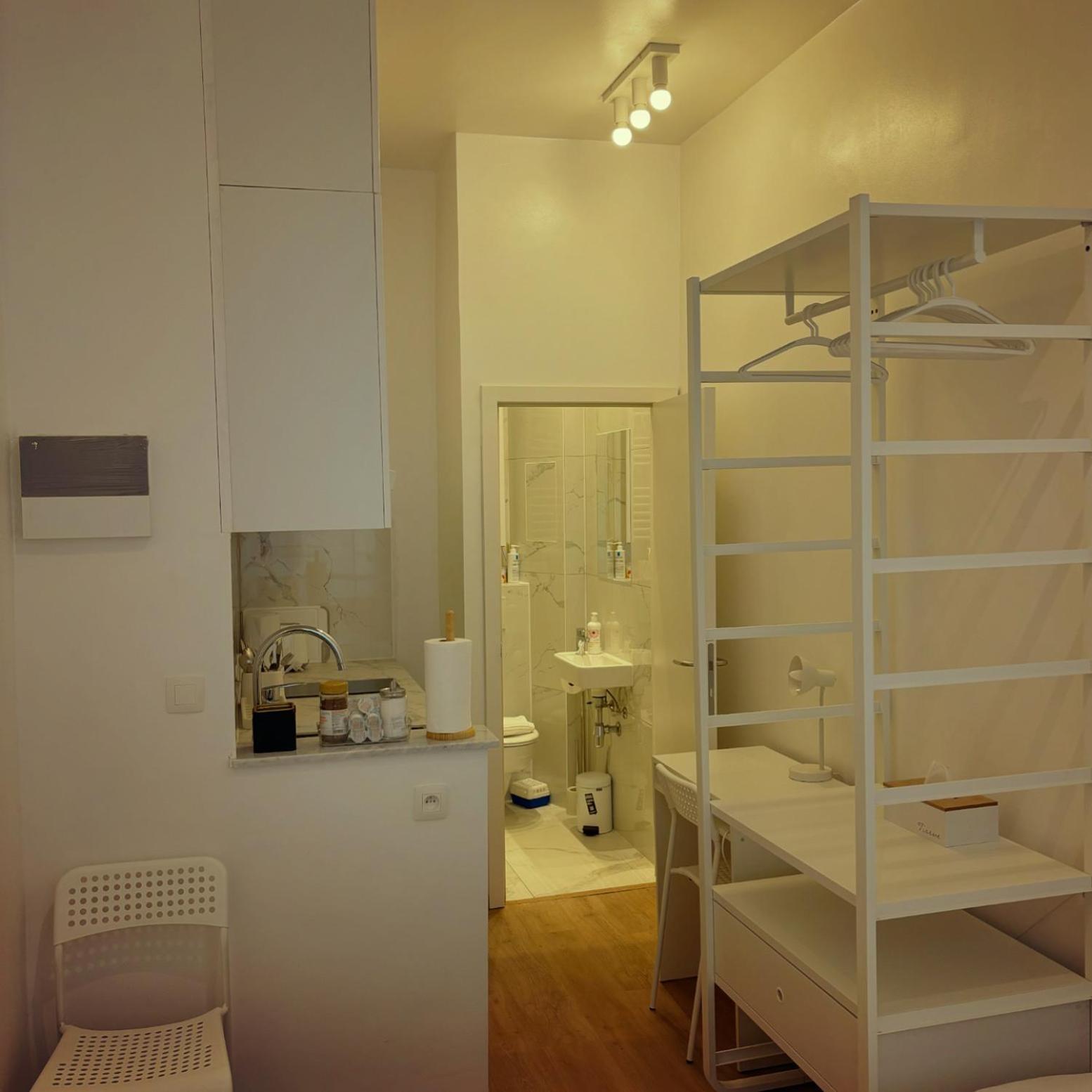 Benny'S Rooms Brussels City Centre Buitenkant foto